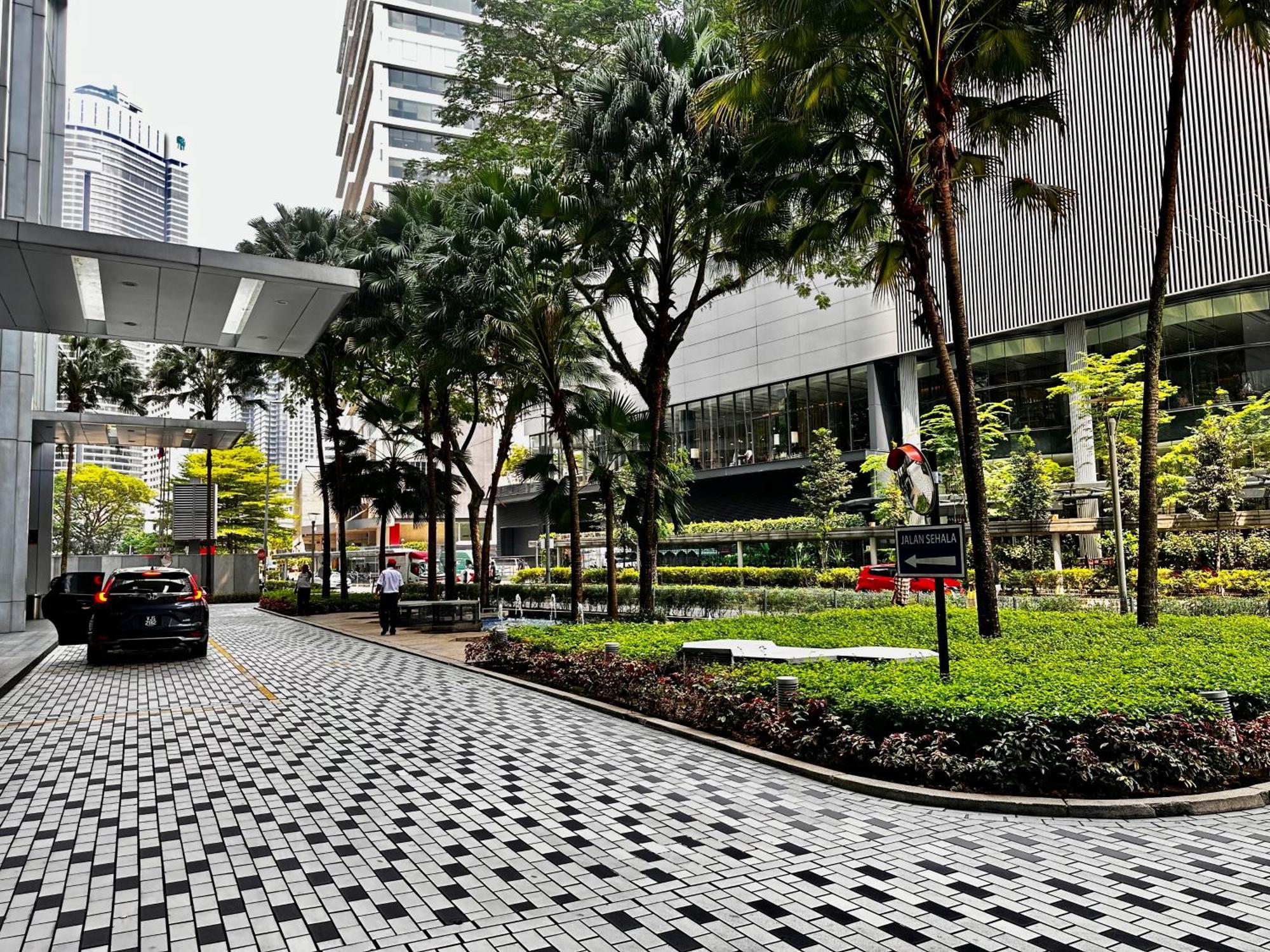 Soho Suites Klcc By Sky Multilink Kuala Lumpur Exteriör bild